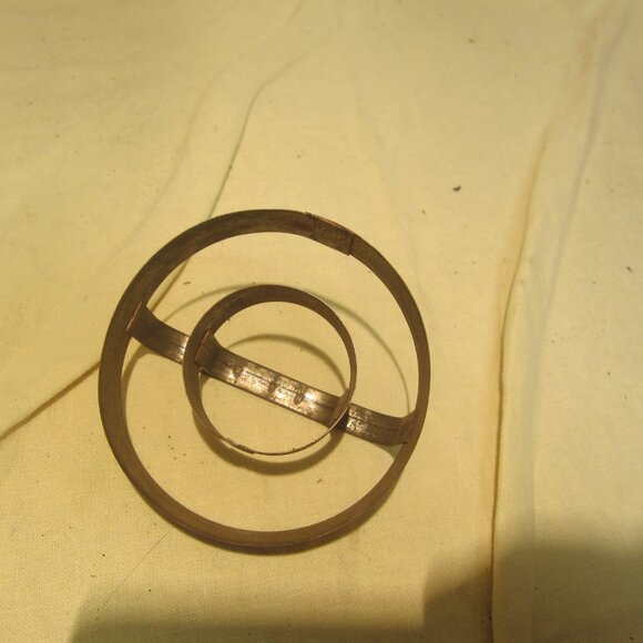 VTG DBLE COOKIE/DONUT PRESS, METAL W/HANDLE - Picture 5 of 5